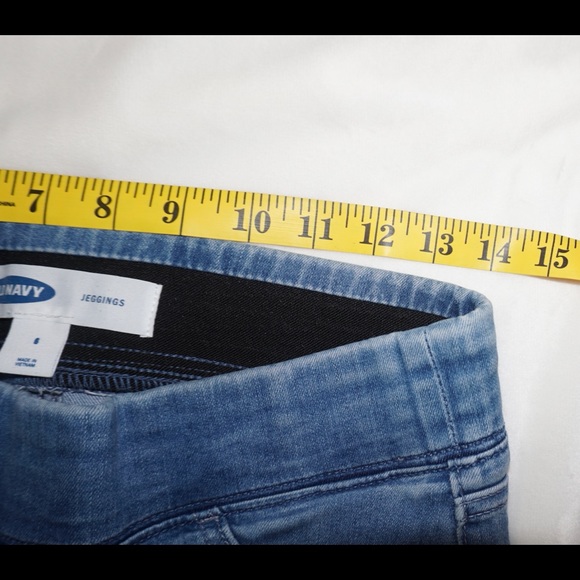 OLD NAVY Elastic Waistband Jeggings with Frayed Hem - Picture 6 of 7